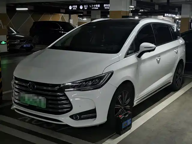 2019 BYD Song Max