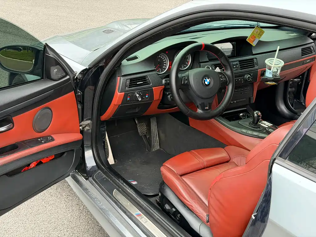 BMW M3 — миниатюра 6