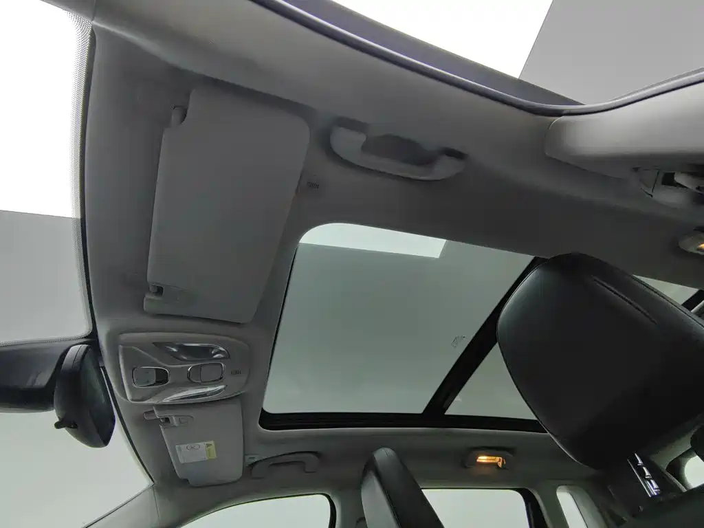 Jeep Compass — миниатюра 14