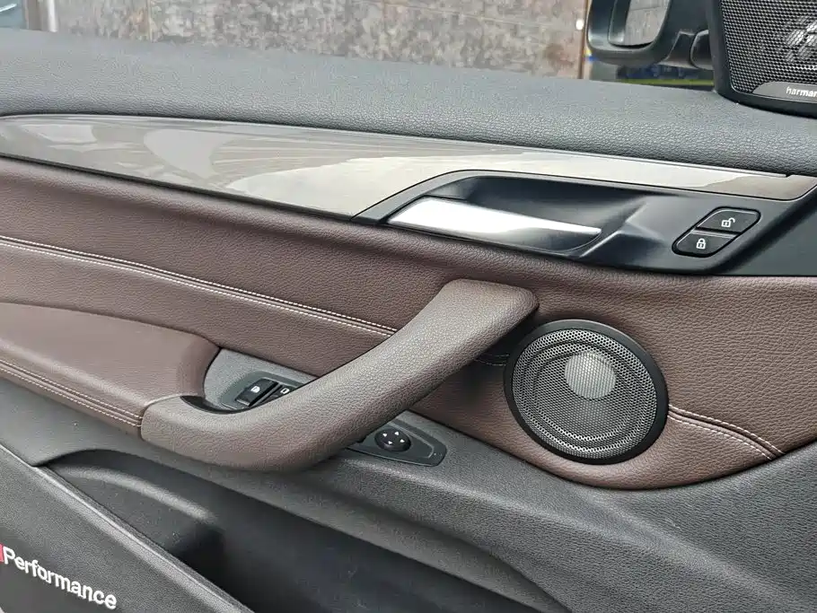 BMW X1 — миниатюра 7