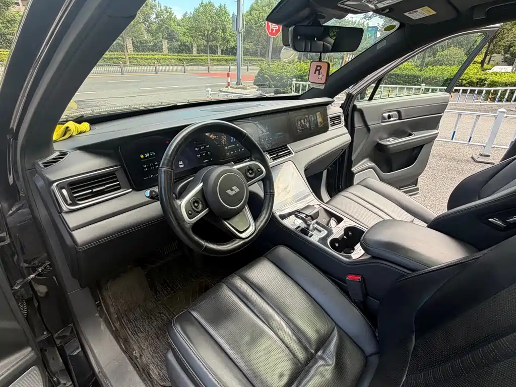 Li Auto Li ONE — миниатюра 11