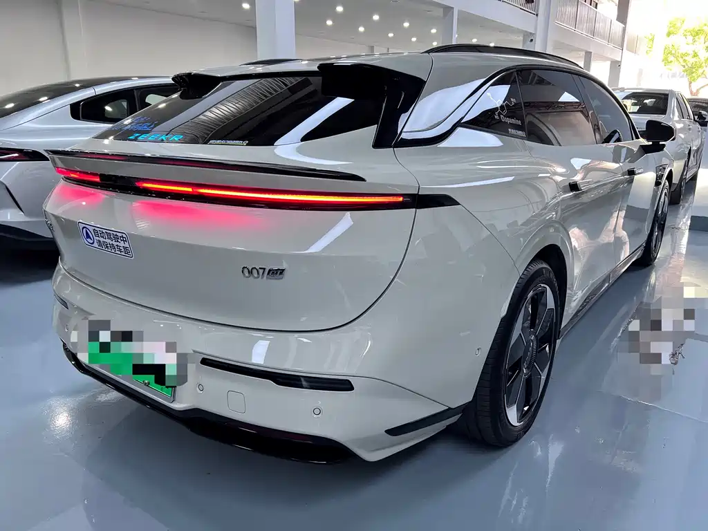 Zeekr 007GT — миниатюра 19