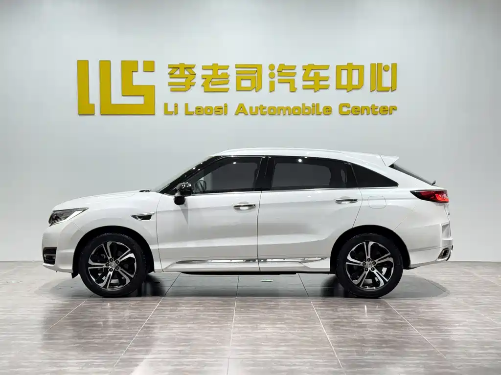 Honda UR-V 2017 370TURBO Luxury V