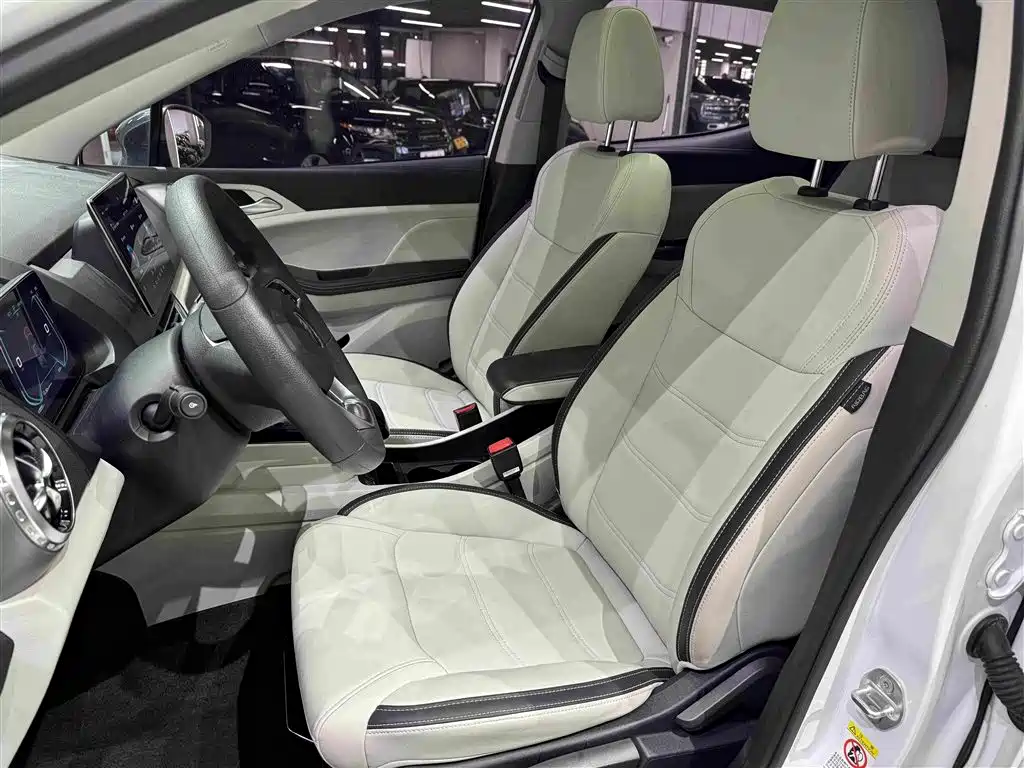 BYD Yuan Pro — миниатюра 20