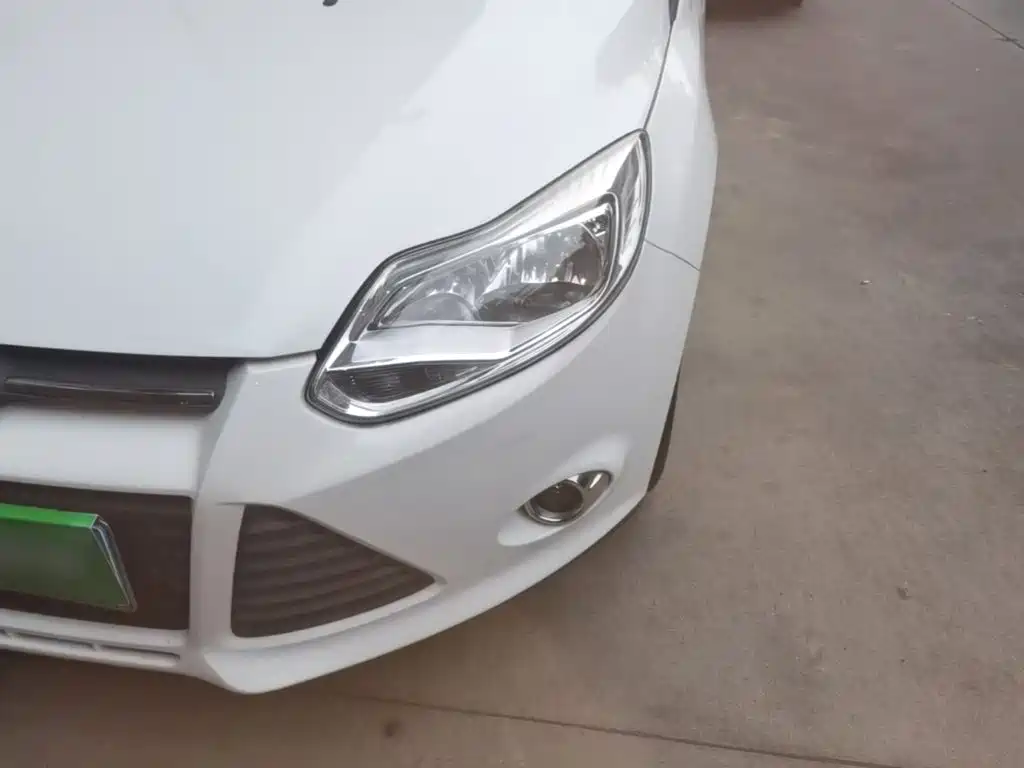 Ford Focus — миниатюра 24