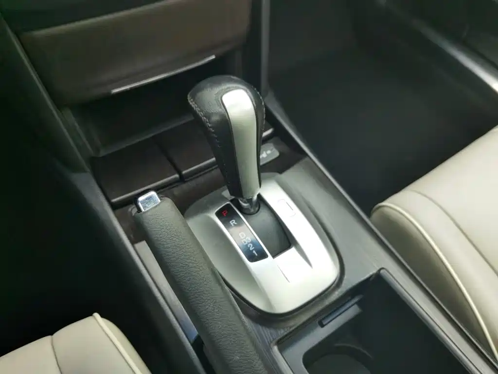 Honda Crosstour — миниатюра 13