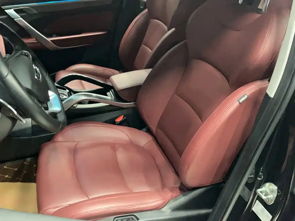 Geely Boyue — миниатюра 12