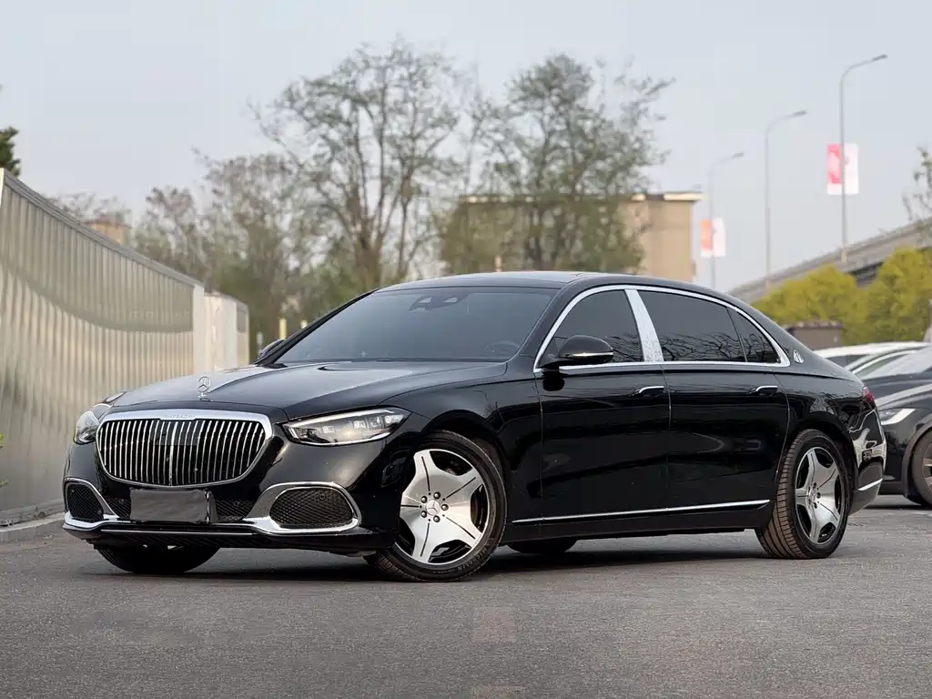 Mercedes-Benz S-Class 2023