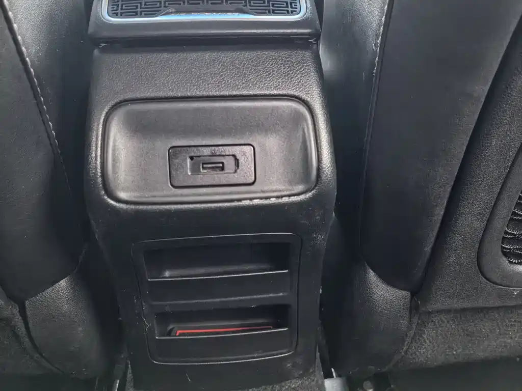 GEELY AUTOMOBILE EMGRAND GL