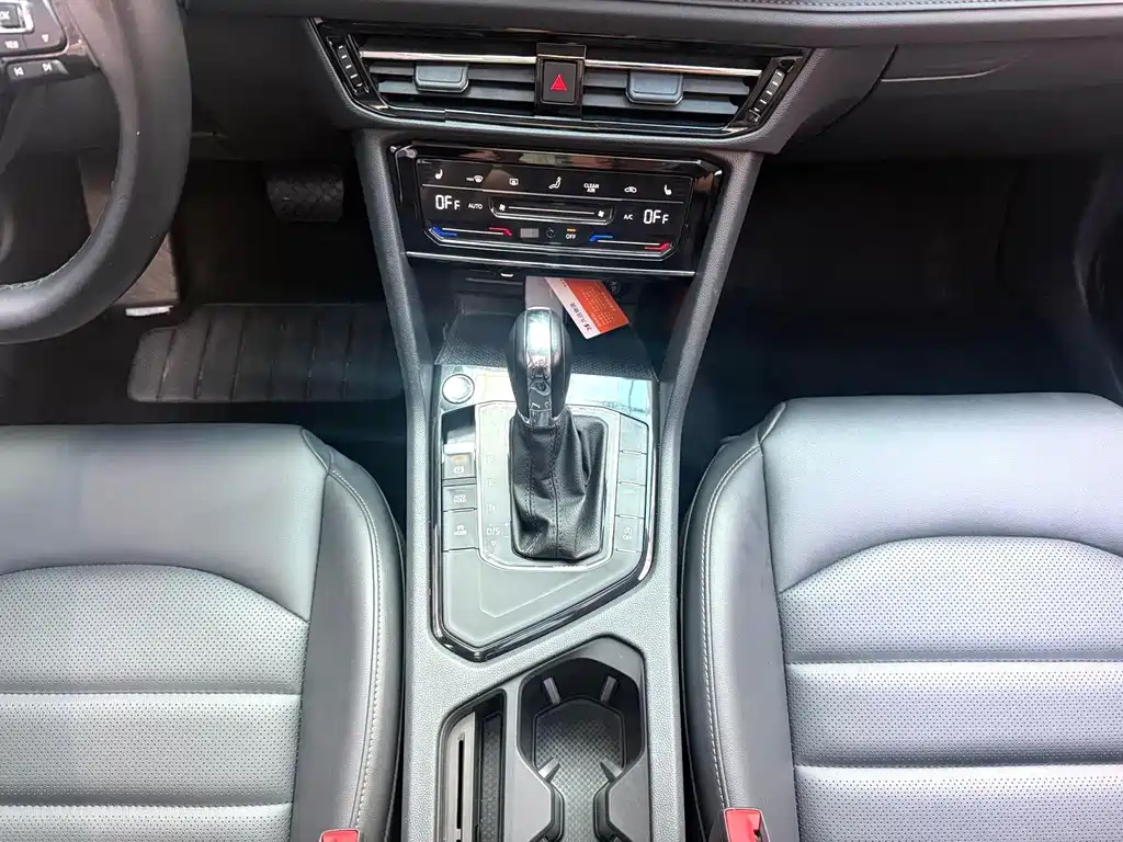 Volkswagen Tharu — миниатюра 11