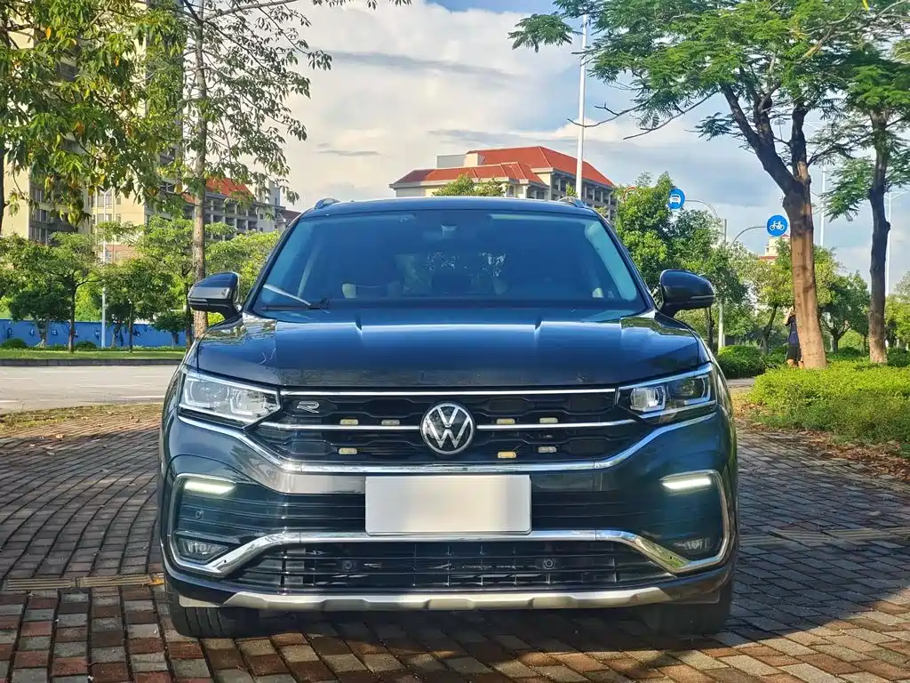 Volkswagen X — миниатюра 2