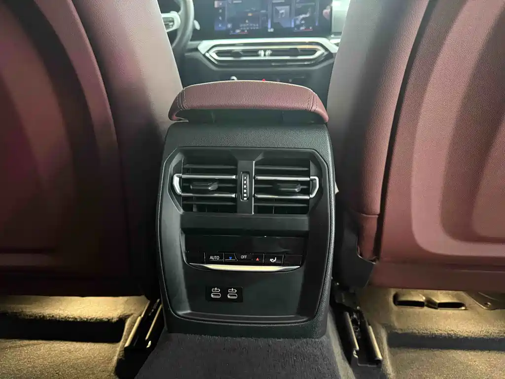 BMW 3 Series — миниатюра 19