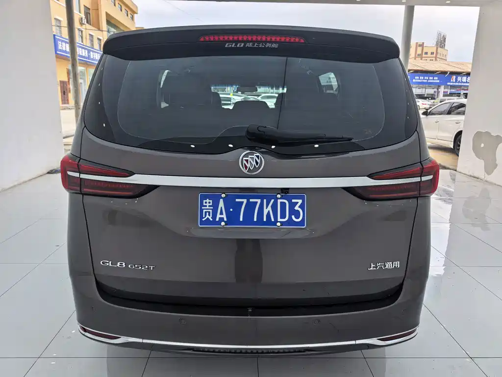 Buick GL8 — миниатюра 5