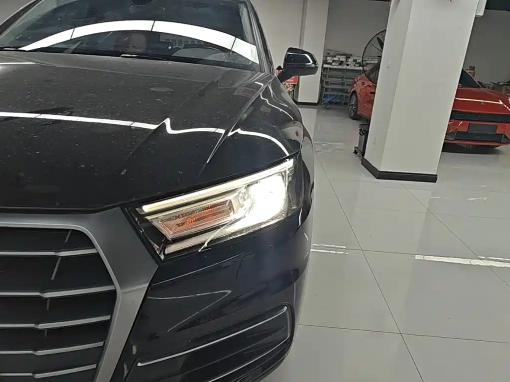 Audi Q5L — миниатюра 24