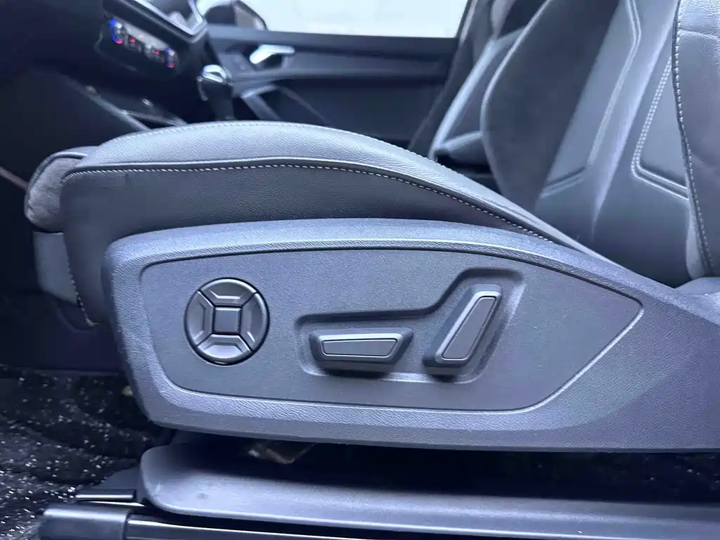 Audi Q3 Sportback — миниатюра 12