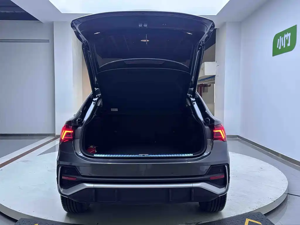 Audi Q3 Sportback — миниатюра 17