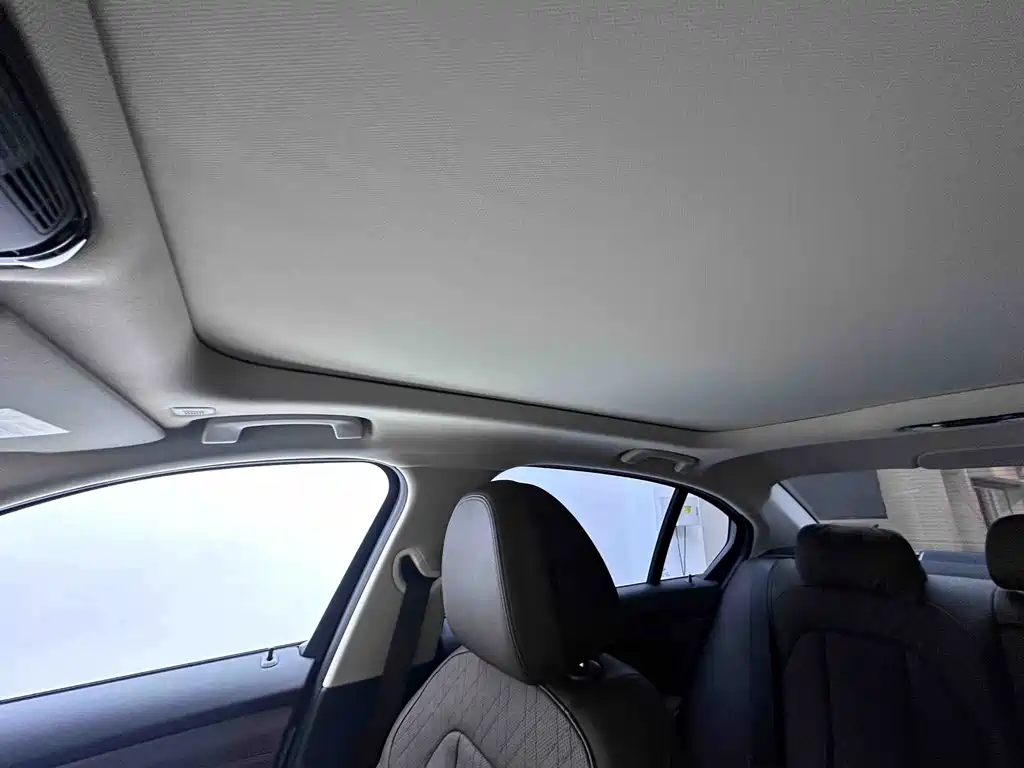 BMW 3 Series — миниатюра 20