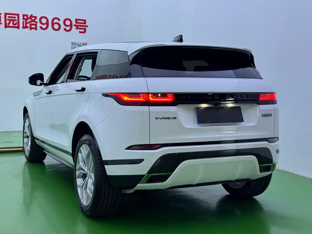 Land Rover Evoque — миниатюра 30