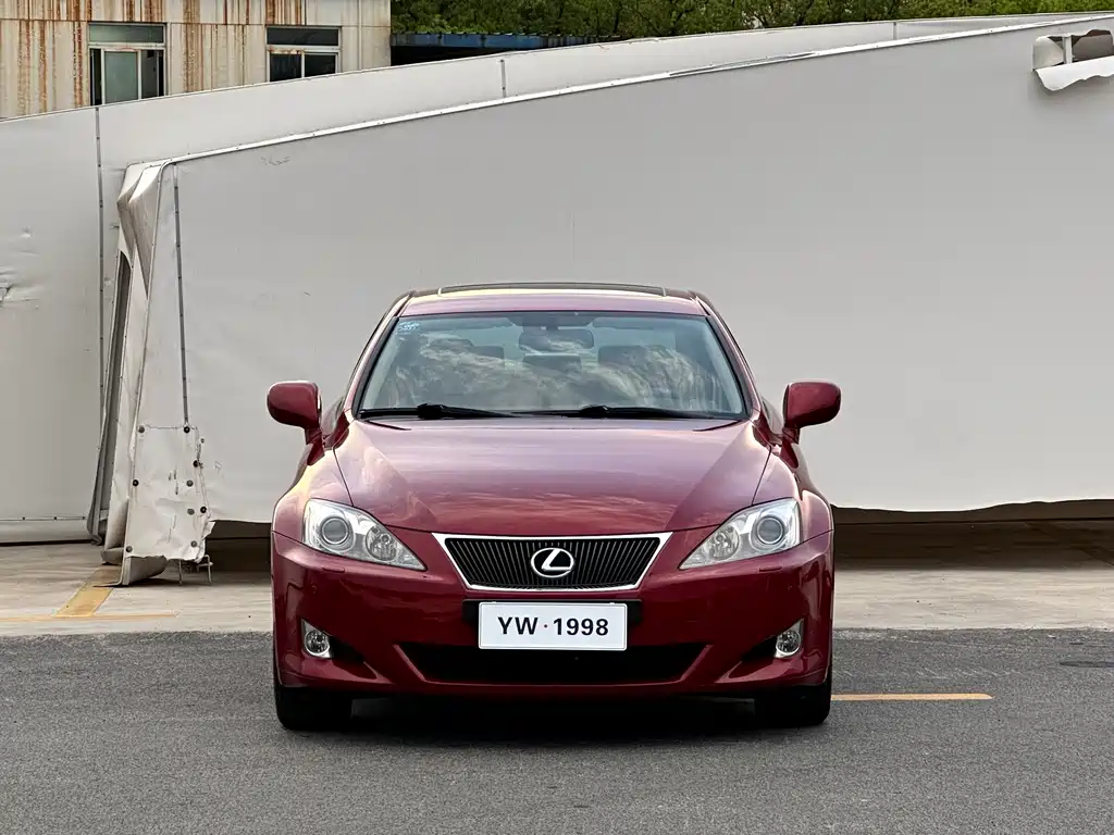 Lexus IS 2007 300