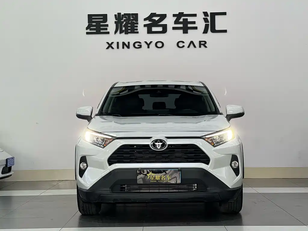 TOYOTA RAV4 RONGFANG