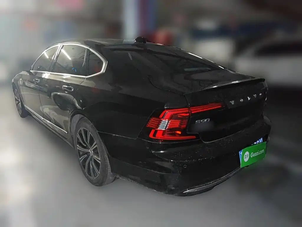 Volvo S90 — миниатюра 25