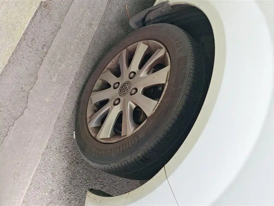 Buick Excelle 2013 1.5L MT