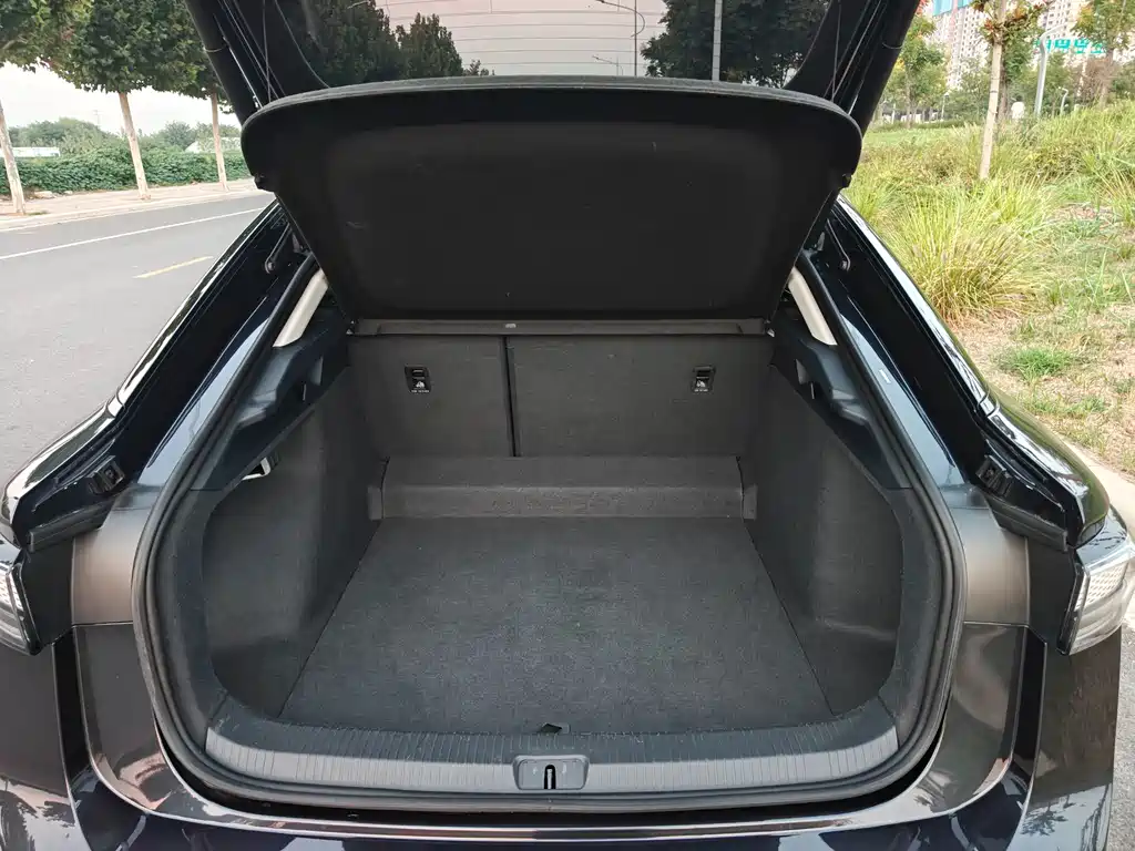 Volkswagen ID.7 VIZZION — миниатюра 16