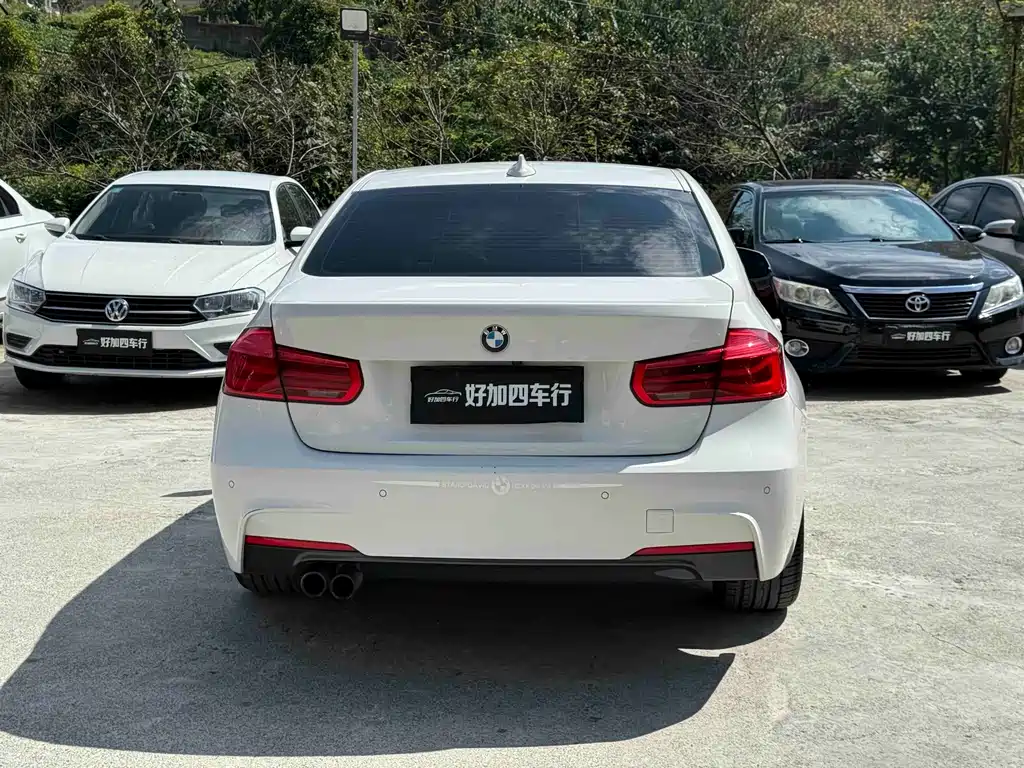 BMW 3 Series — миниатюра 8