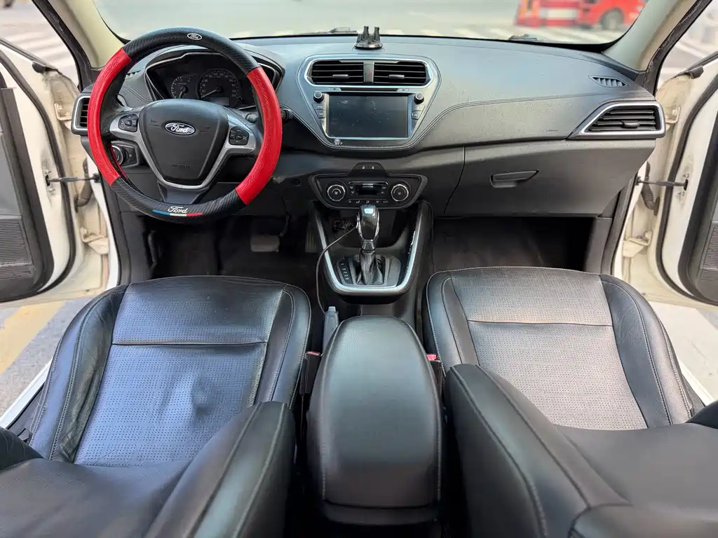 Ford Escort — миниатюра 5