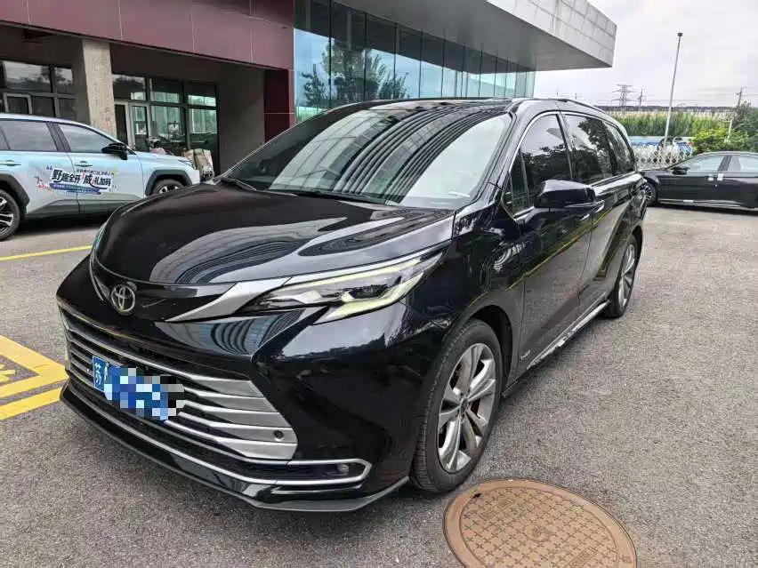 Toyota Sienna