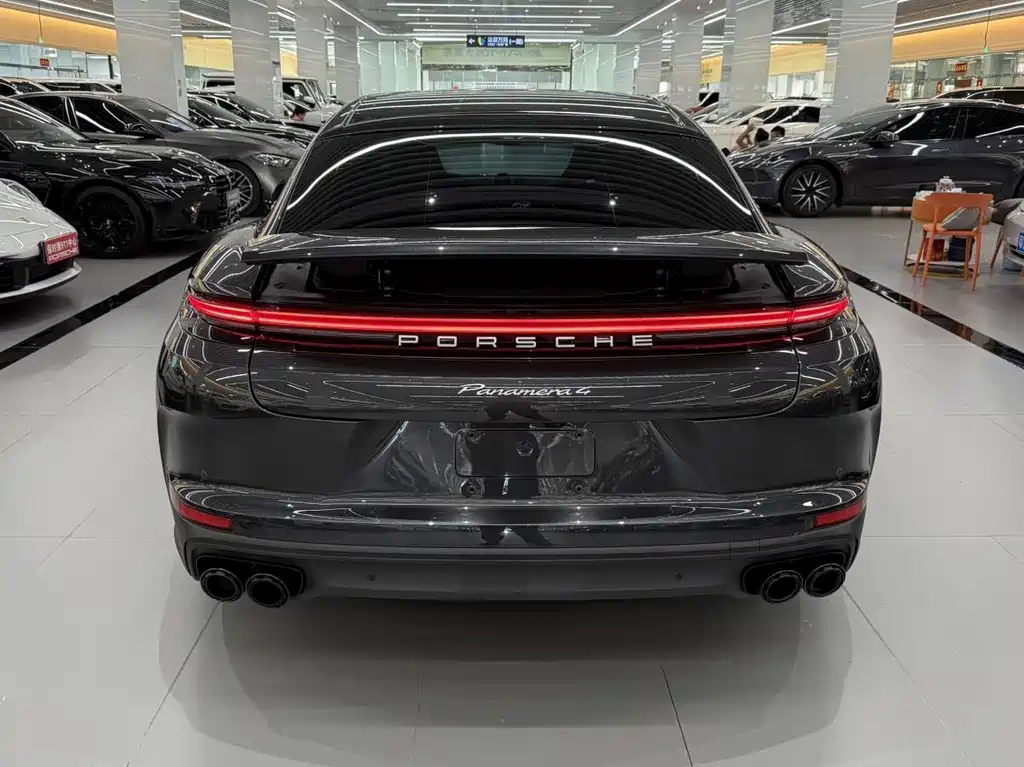 Porsche Panamera — миниатюра 5