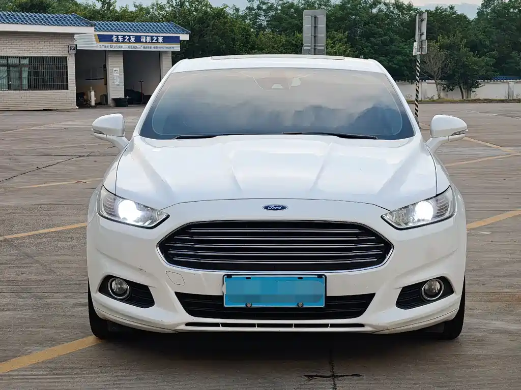 Ford Mondeo — миниатюра 2
