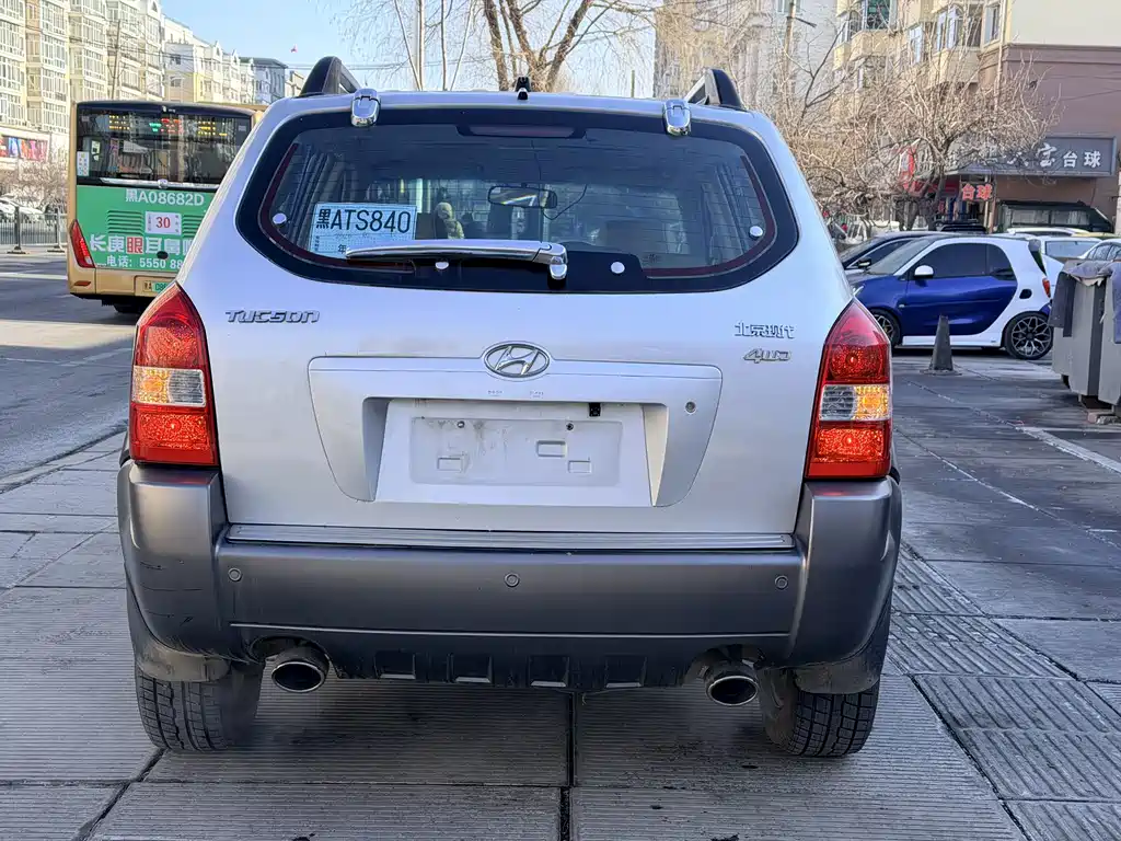 Hyundai Tucson 2006 2.0L MT Luxury