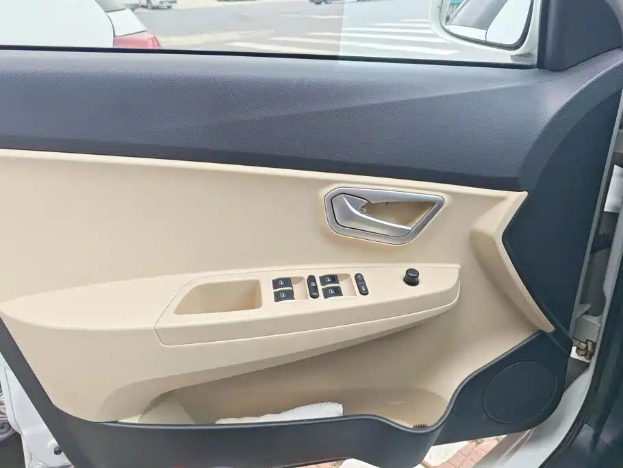Chery Fengyun 2 — миниатюра 7