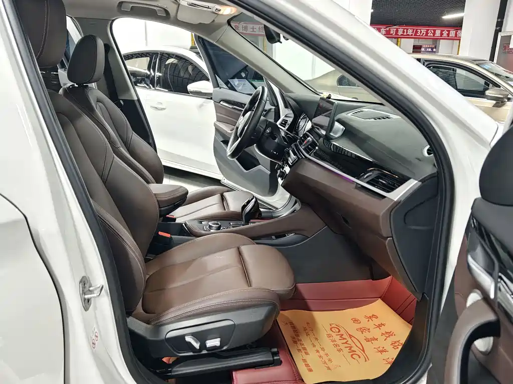 BMW X1 — миниатюра 9