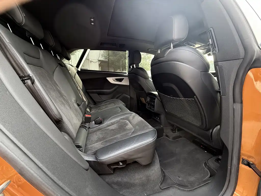 Audi Q8 — миниатюра 15