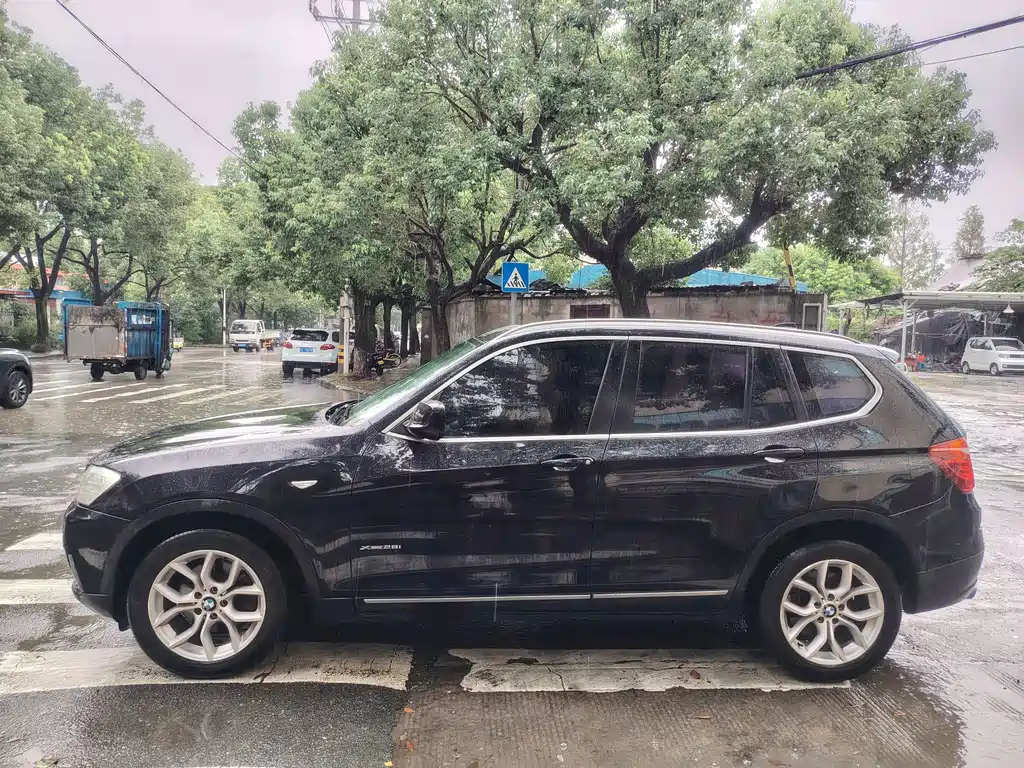 BMW X3 (Import) — миниатюра 10