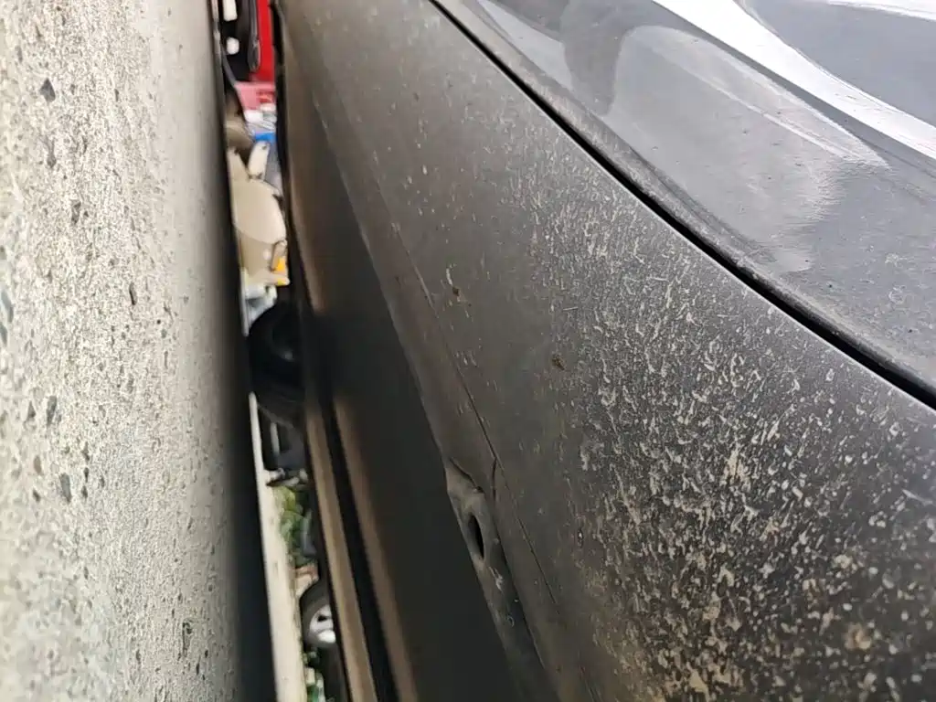 Tesla Model Y — миниатюра 21