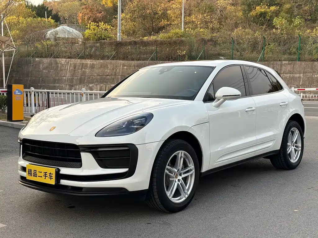 Porsche Macan 2024