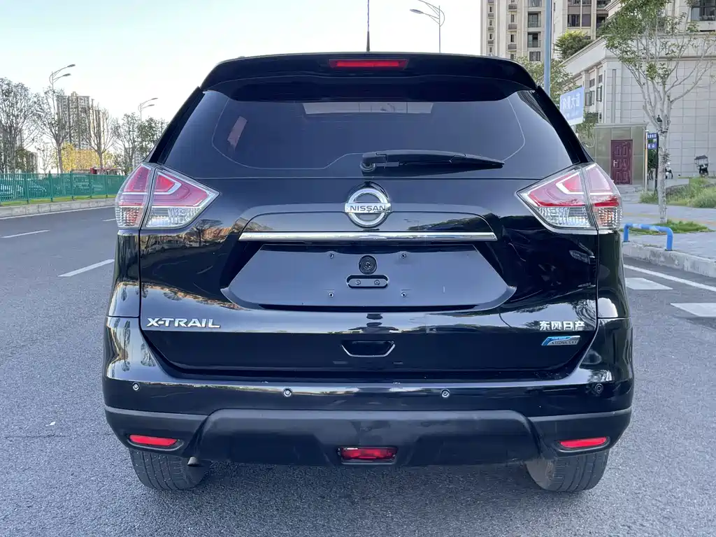 Nissan X-Trail — миниатюра 8