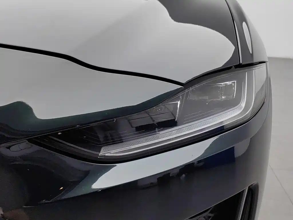 Jaguar XEL — миниатюра 7