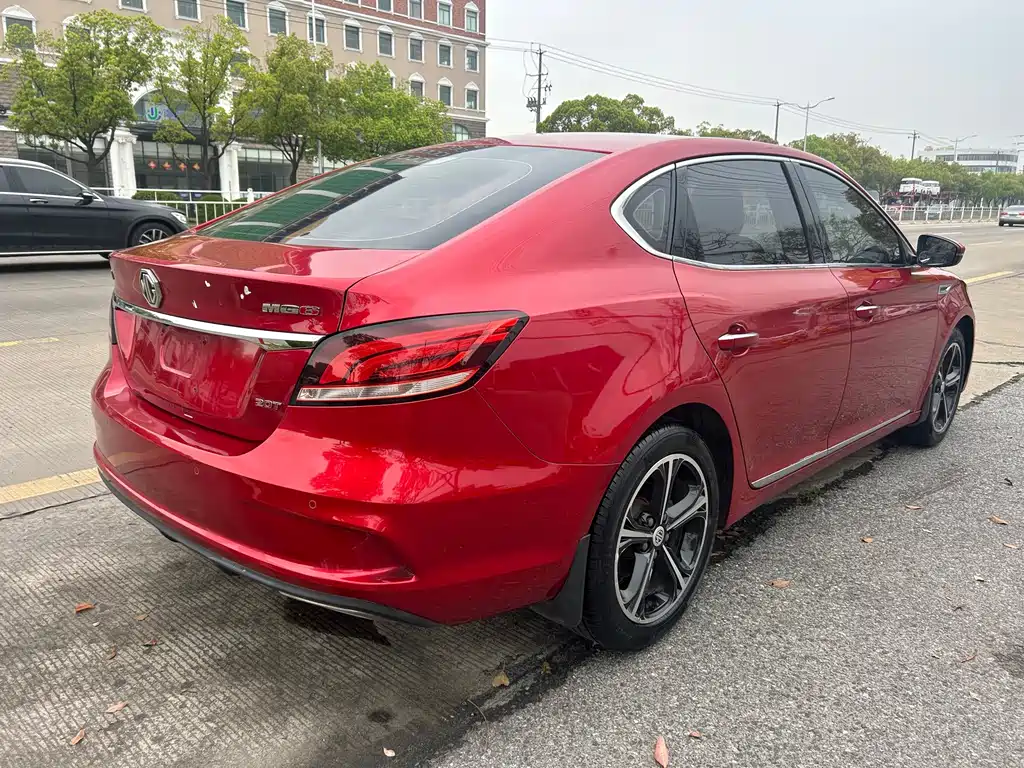 MG MG6 — миниатюра 4