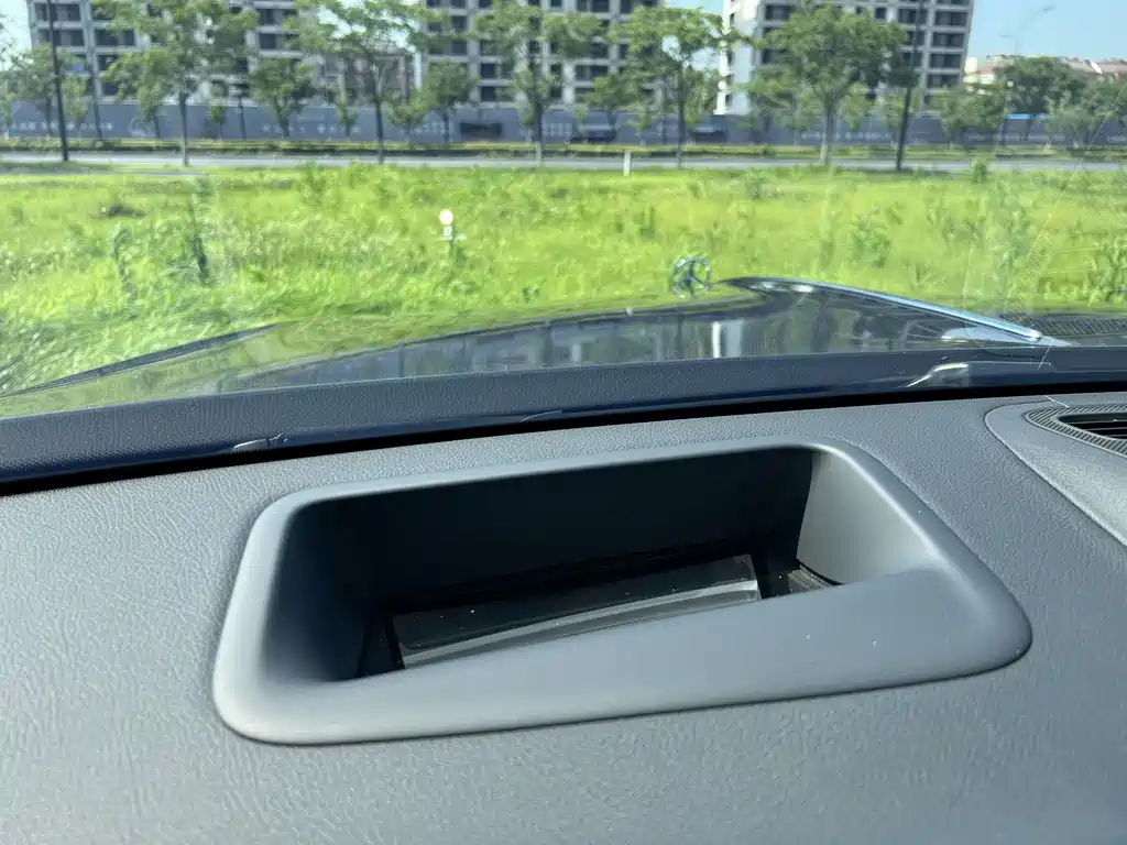 MERCEDES-BENZ MAYBACH S CLASS