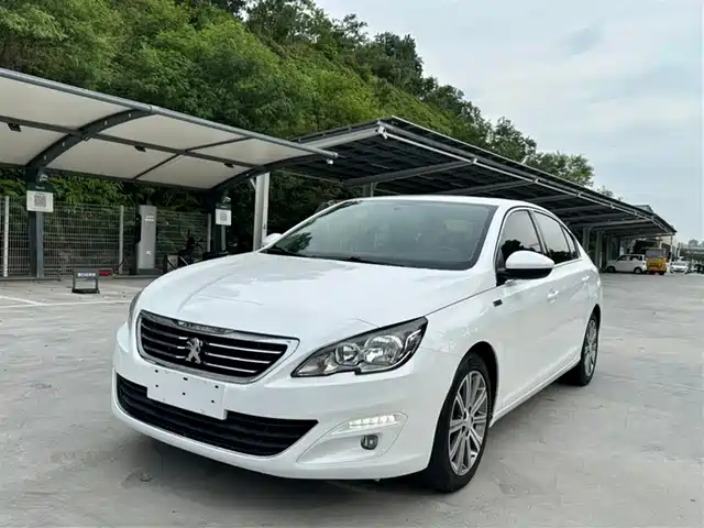 PEUGEOT  408 2017