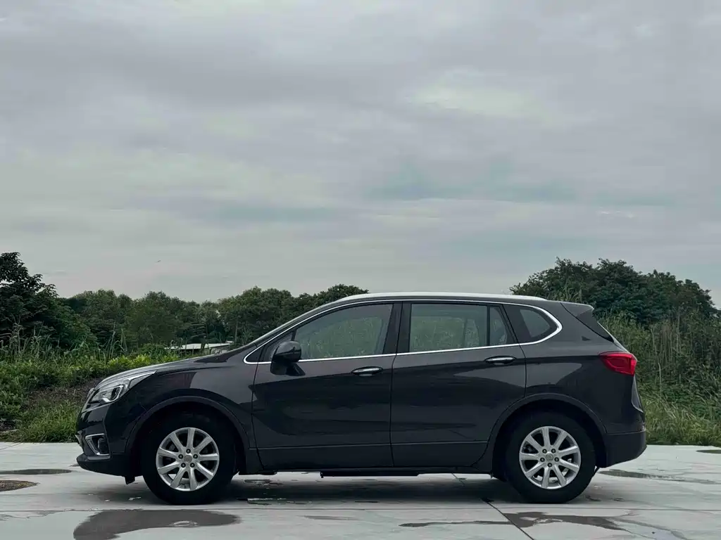 Buick Envision Plus — миниатюра 3