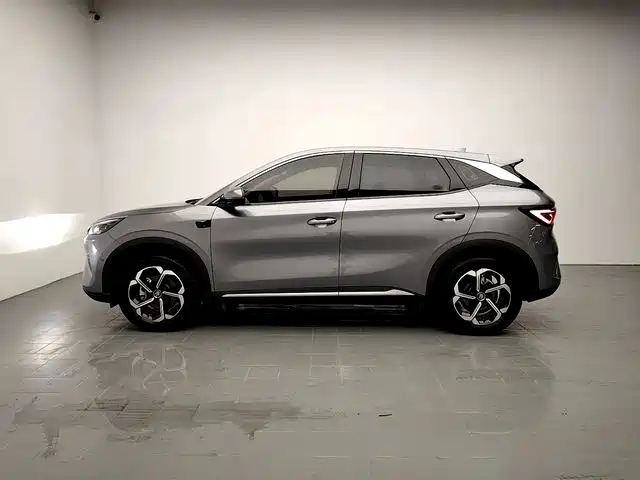 BYD Yuan Plus — миниатюра 4