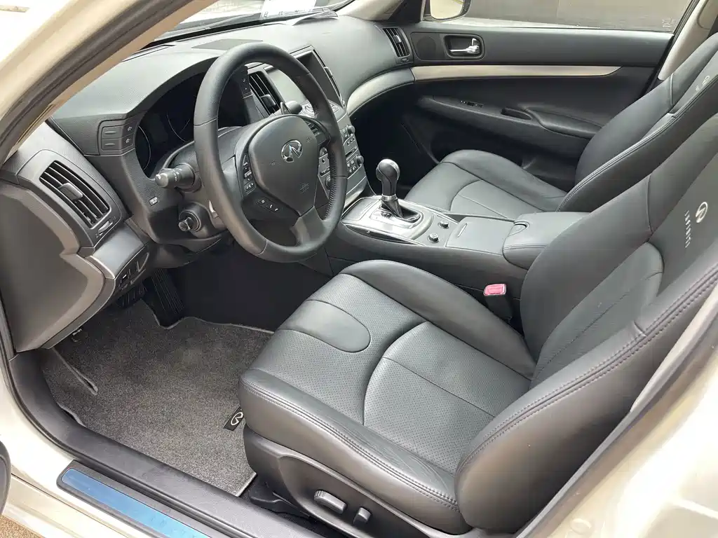 Infiniti G — миниатюра 10
