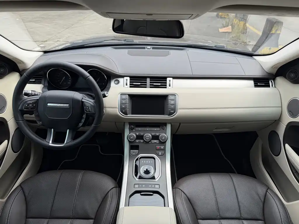 Land Rover Evoque (Import) — миниатюра 5