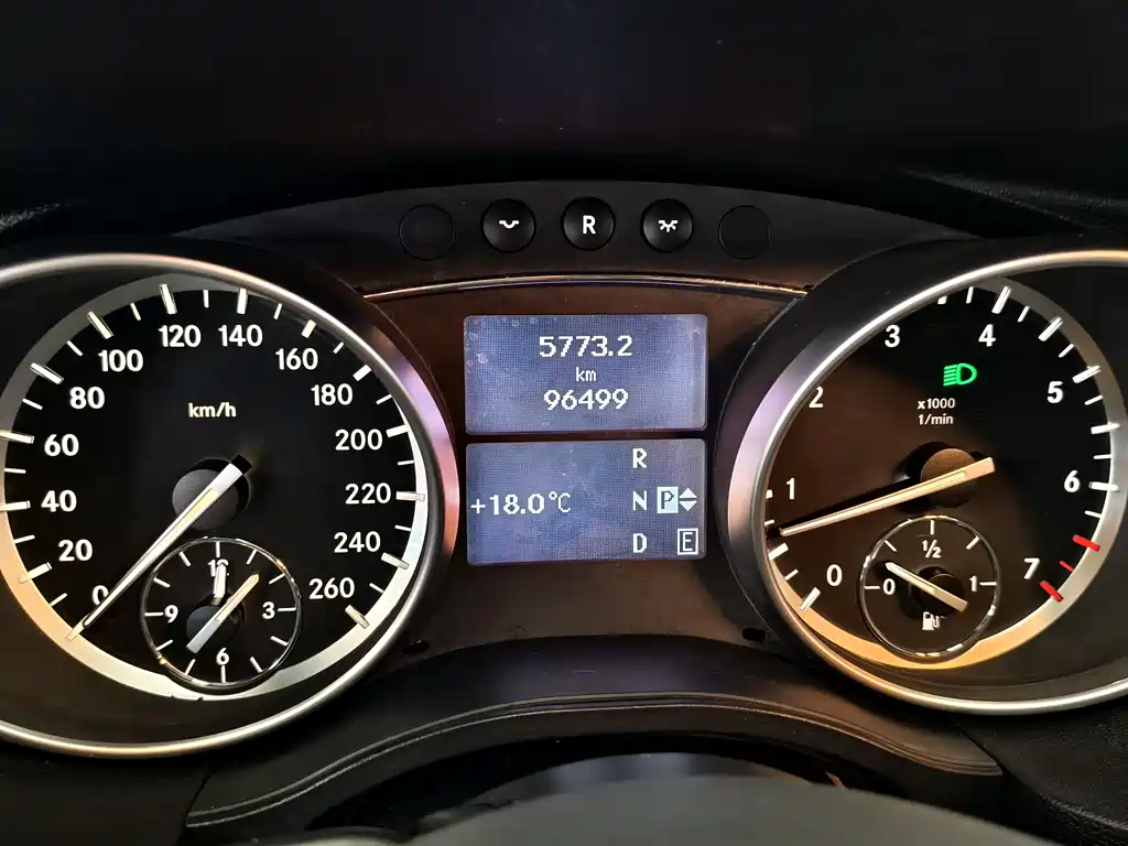 MERCEDES-BENZ R CLASS