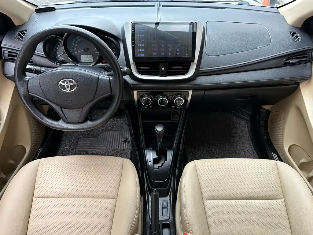 TOYOTA YARIS L TO ENJOY